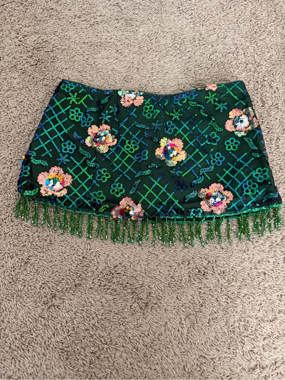 Embellished Green Beaded Mini Skirt with Floral Sequins - Picture 2 of 6